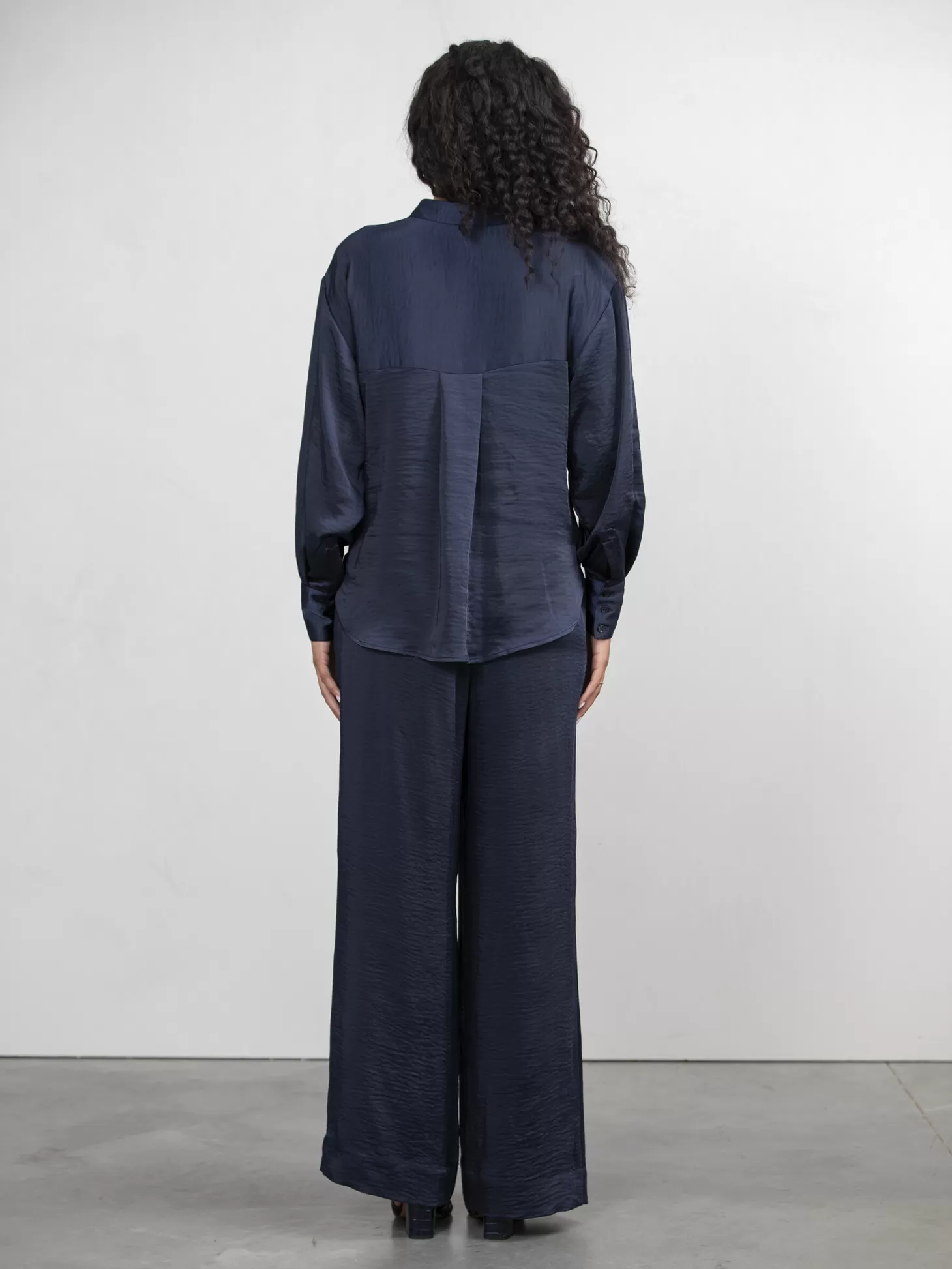 abigael_blouse_6.webp Les Soeurs Abigael Blouse Navy Outlet