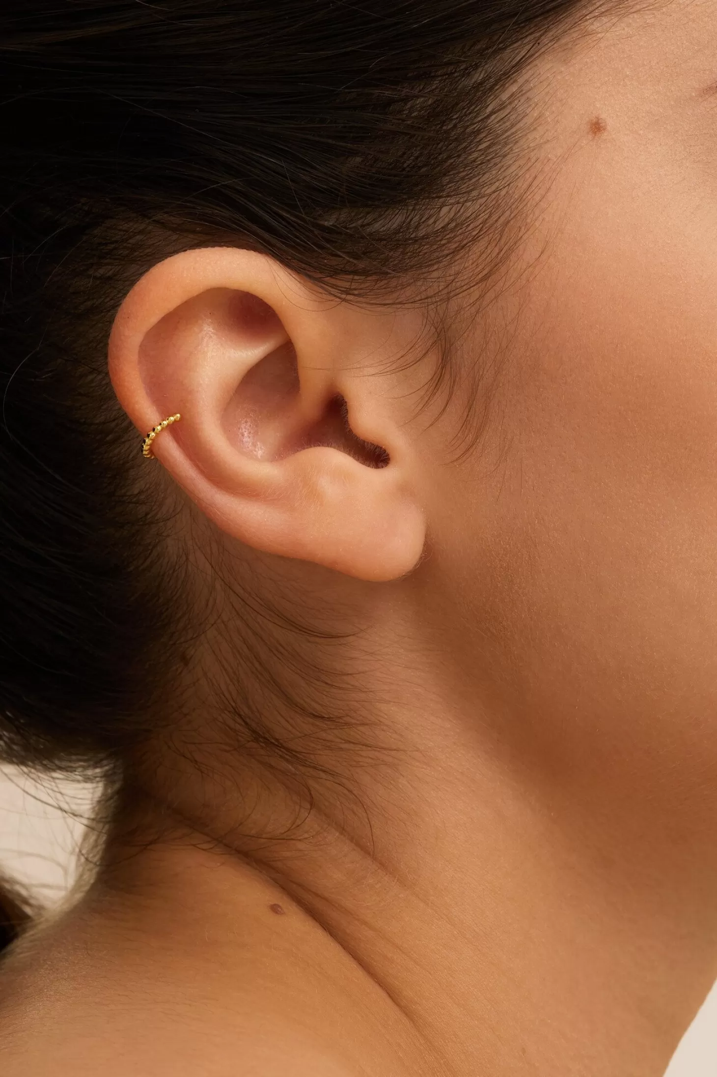 ear_cuff_june_dots_2-1.webp Les Soeurs Ear Cuff June Dots Gold Online