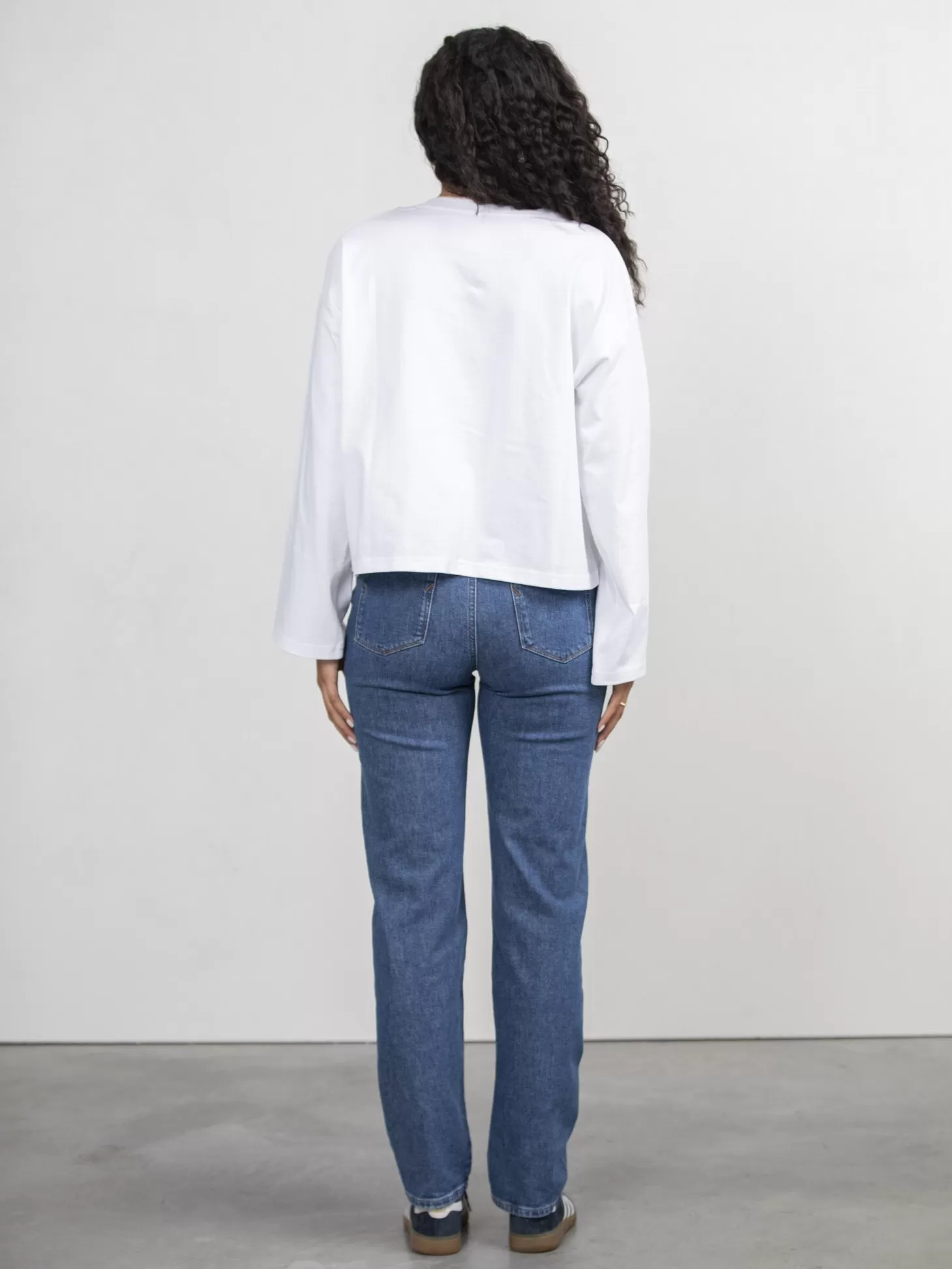 rechte_jeans_naomi_4.webp Selected Rechte Jeans Naomi Medium Blue Denim Online