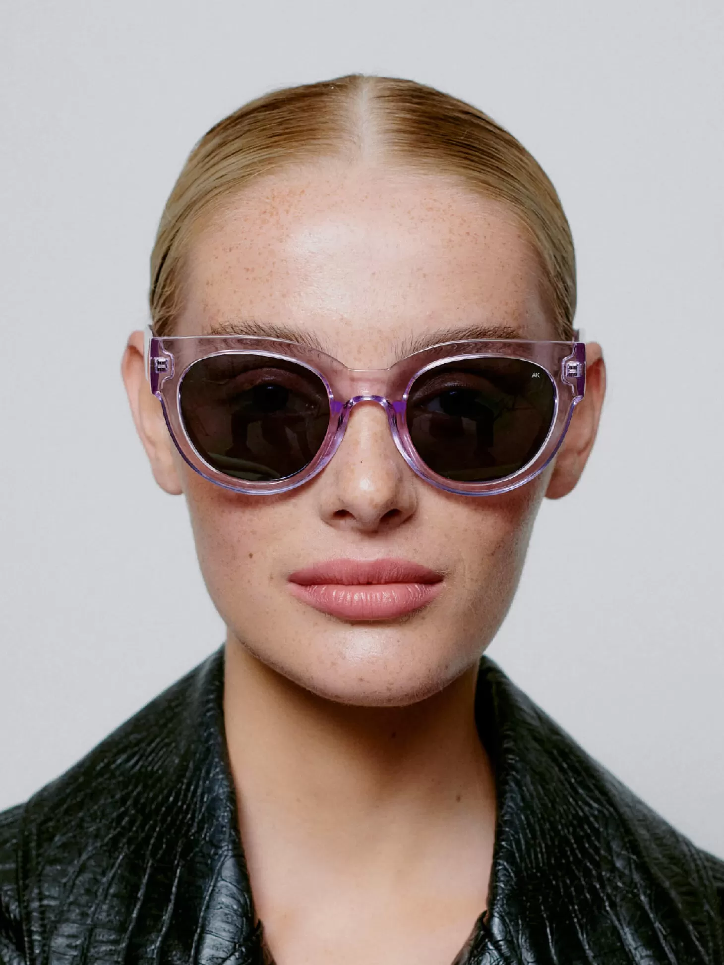 zonnebril_lilly_1-1.webp A.Kjaerbede Zonnebril Lilly Lavender Transparent Cheap
