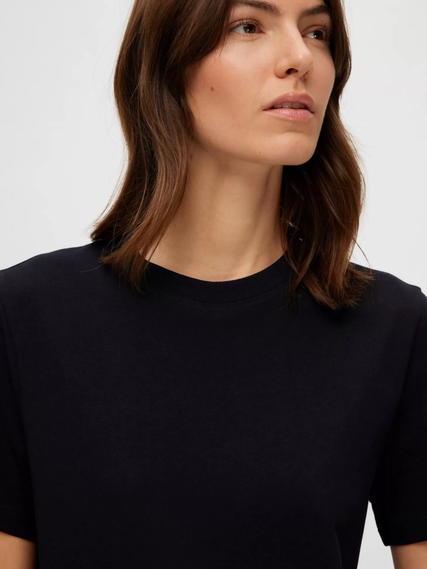 basic_tshirt_2.webp Selected Basic T-Shirt Black Store