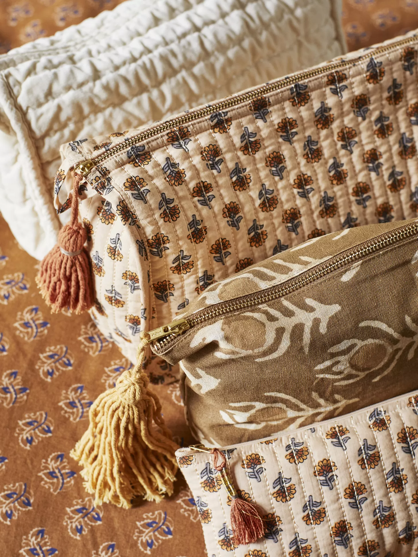 Madam Stoltz Bedrukte Toilettas Met Kwastje Nude/Peach/Grey/Burnt Orange Sale