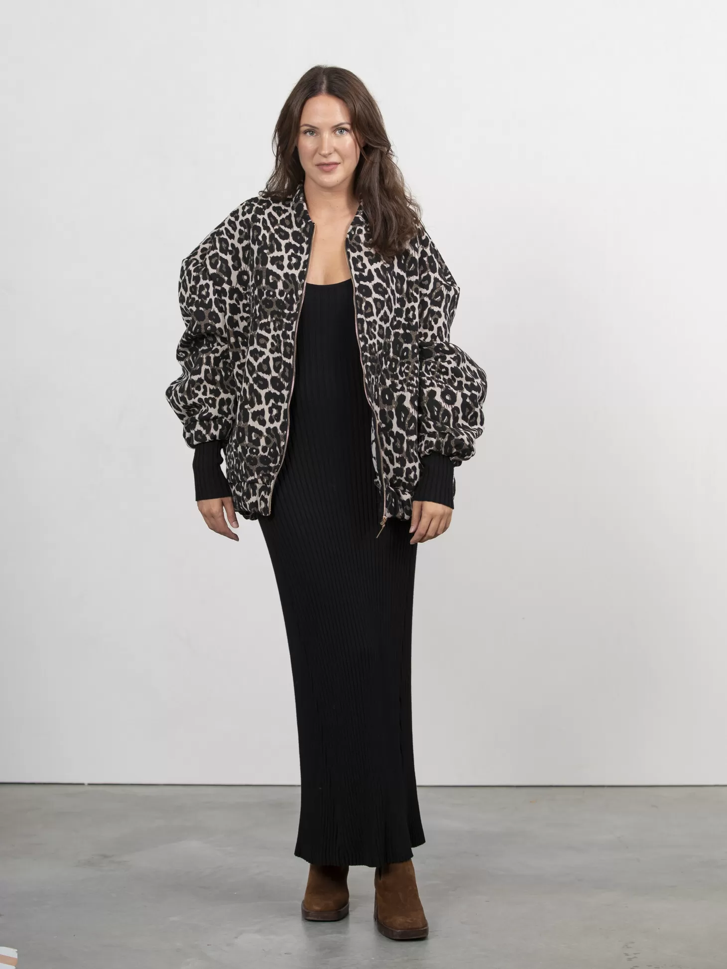 bomber_oscar_5.webp Le Marais Bomber Oscar Leopard Cheap