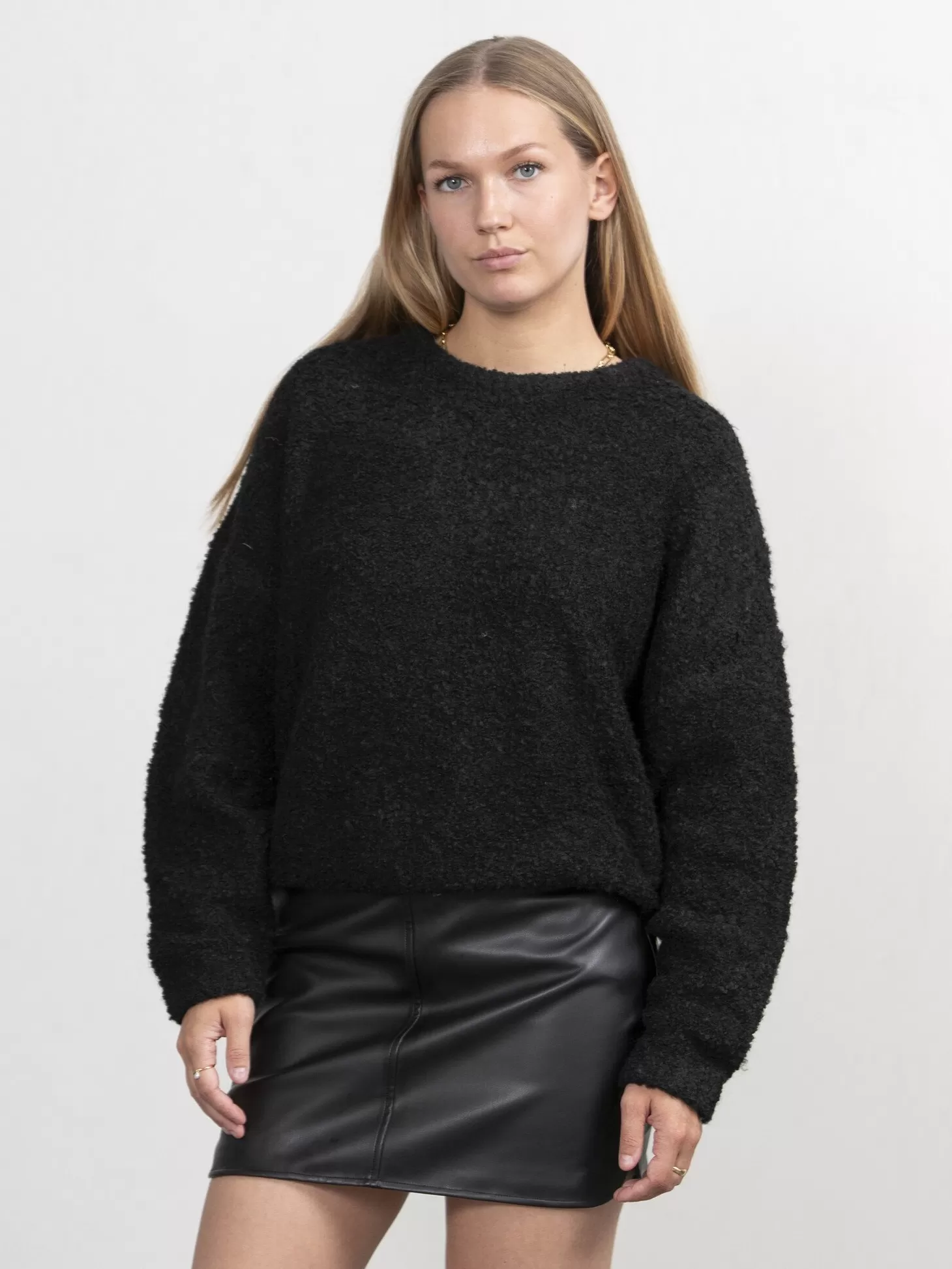 Les Soeurs Boucle Gebreide Trui Ada Black Outlet