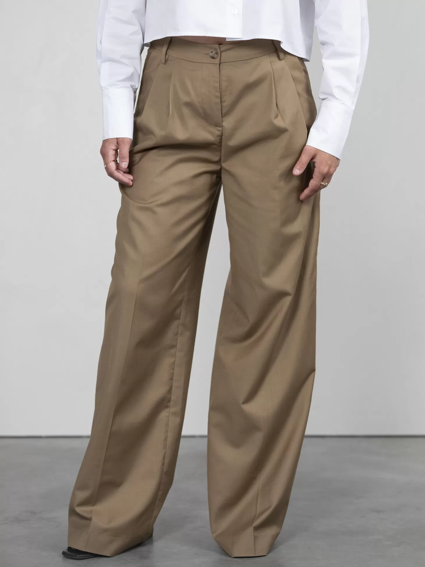 broek_aimee_2-2.webp Les Soeurs Broek Aimee Sand Cheap