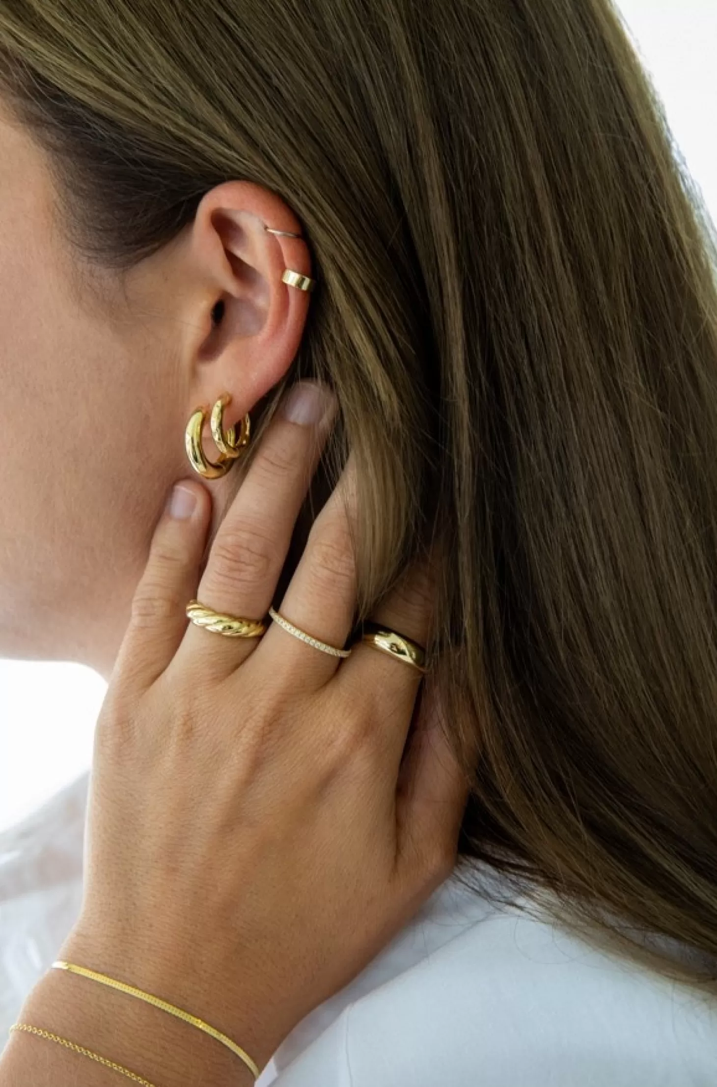 Les Soeurs Ear Cuff June Gold Clearance