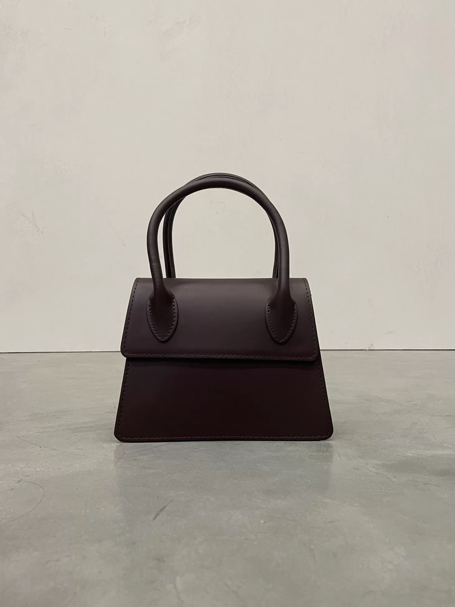 Les Soeurs Handtas Raphael Bordeaux Clearance