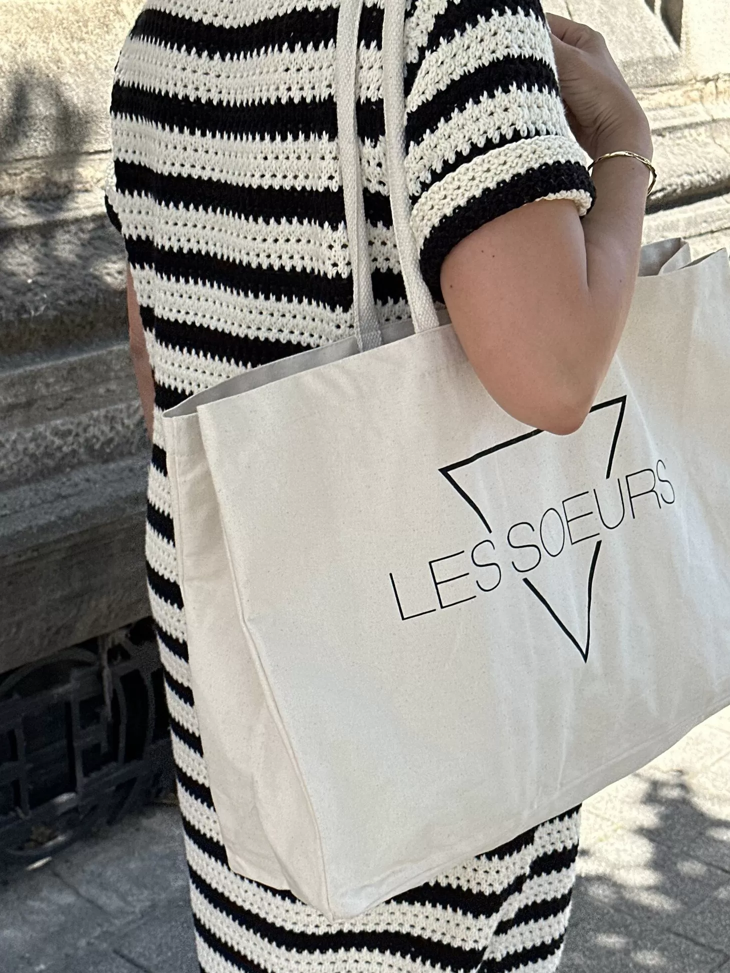 Les Soeurs Shopper Store