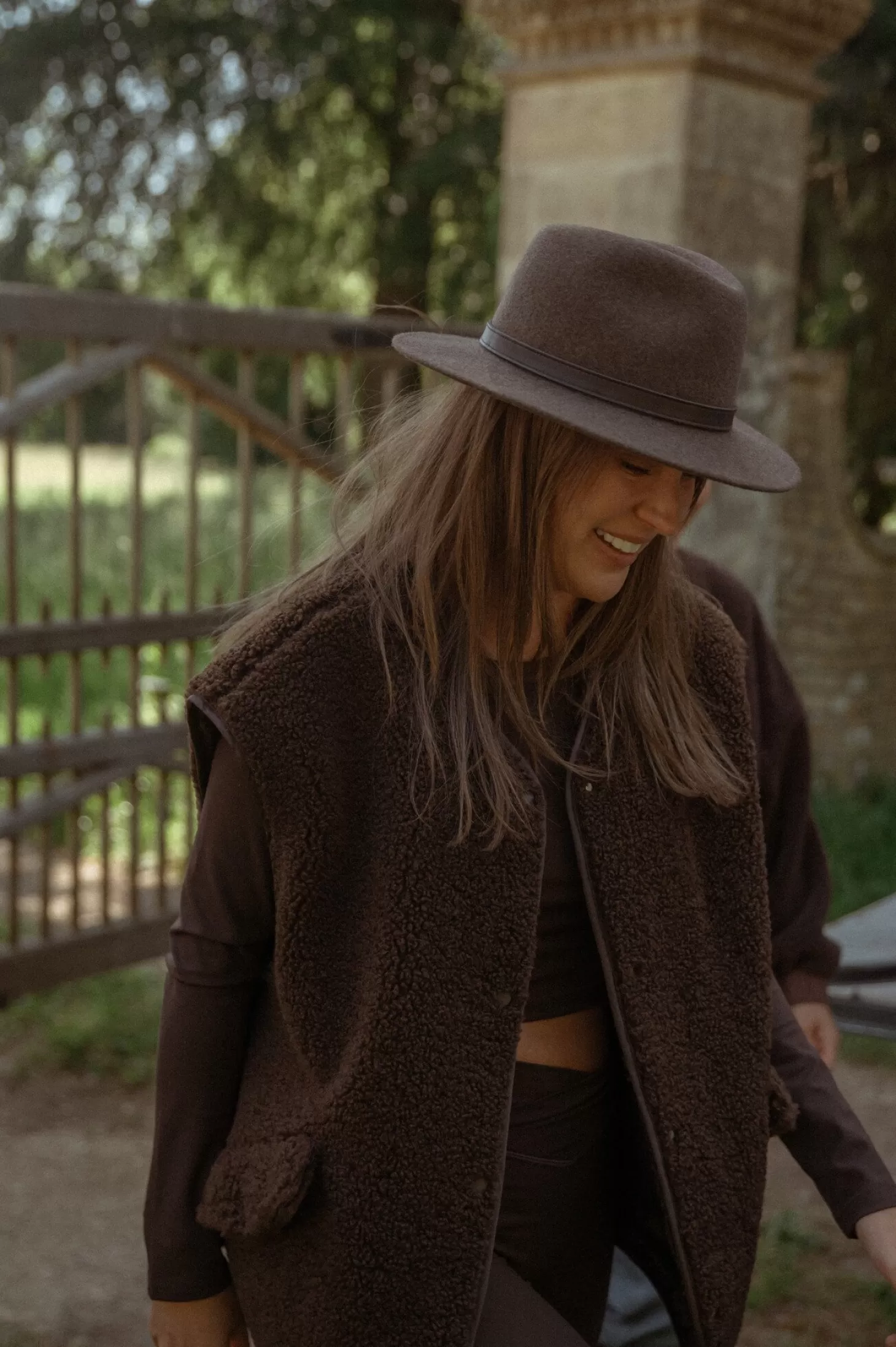 Les Soeurs Mouwloos Teddy Vest Alexander Brown Outlet
