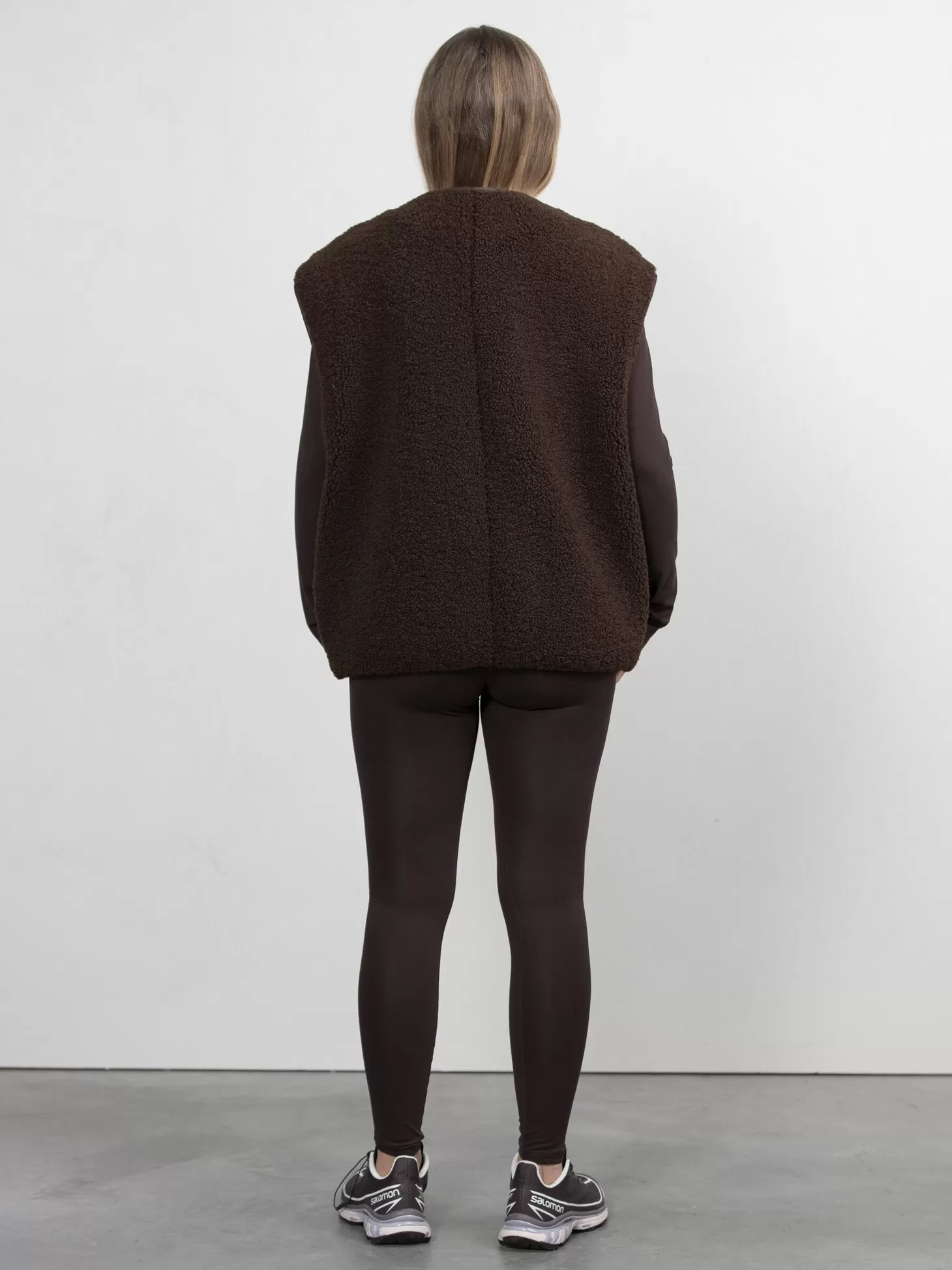 mouwloos_teddy_vest_alexander_3-1.webp Les Soeurs Mouwloos Teddy Vest Alexander Brown Outlet