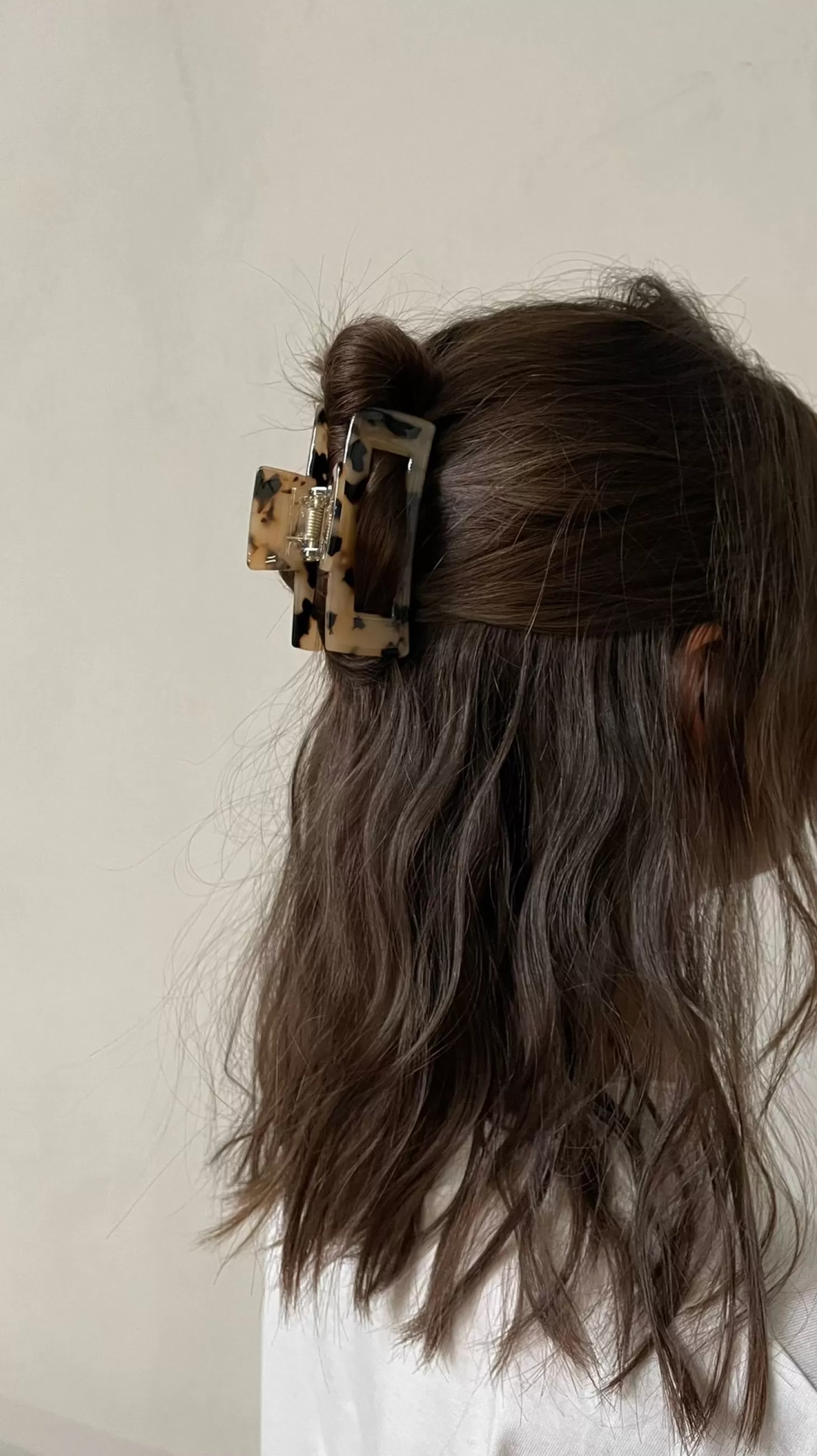 Les Soeurs Resin Hair Clip Rectangle Light Tortue Best Sale