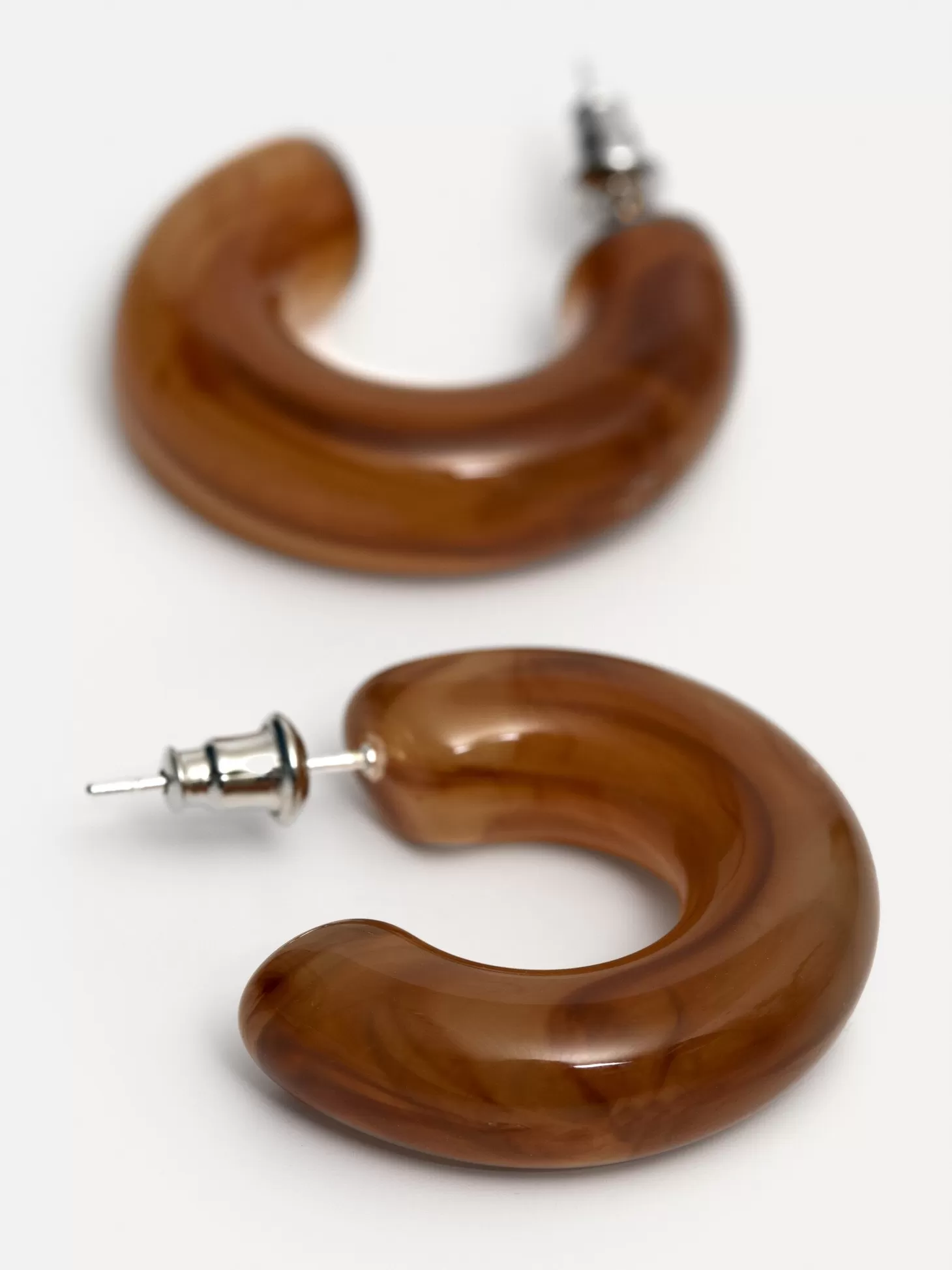 Les Soeurs Resin Oorbellen Set Melany Amber Flash Sale