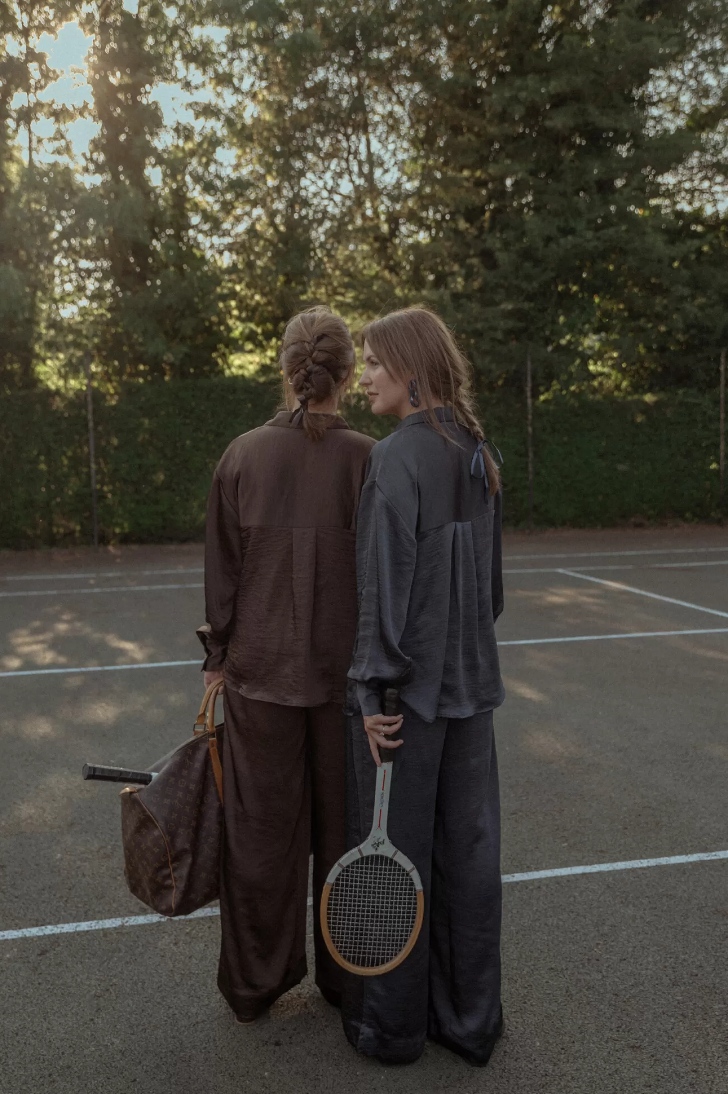 Les Soeurs Satijn Rechte Broek Adele Dark Brown Discount
