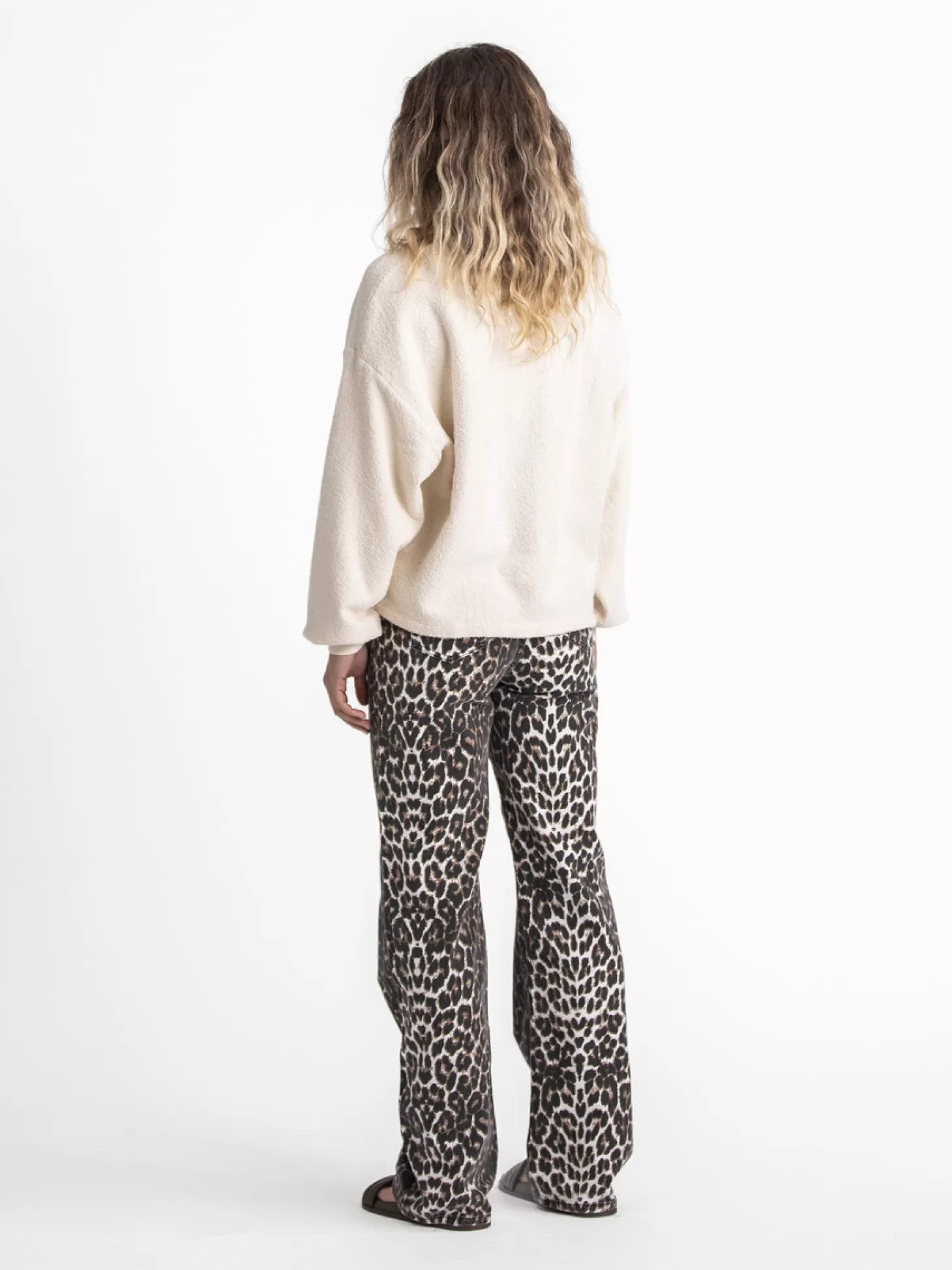sweater_bobypark_3.webp American Vintage Sweater Bobypark Ecru Shop