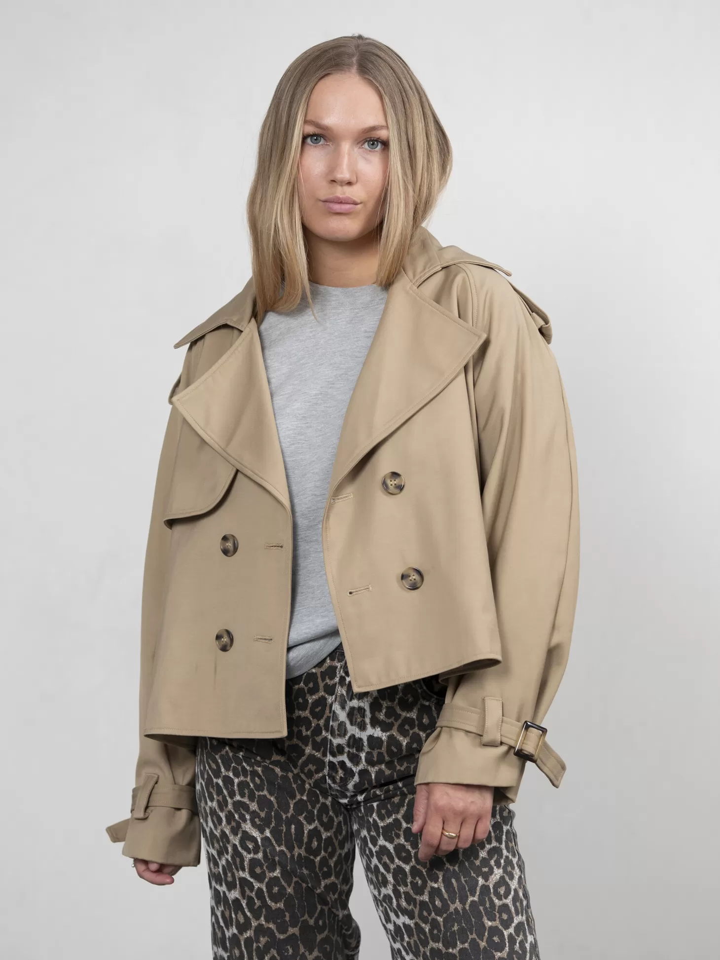 trench_jacket_adriaan_2.webp Les Soeurs Trench Jacket Adriaan Beige Discount