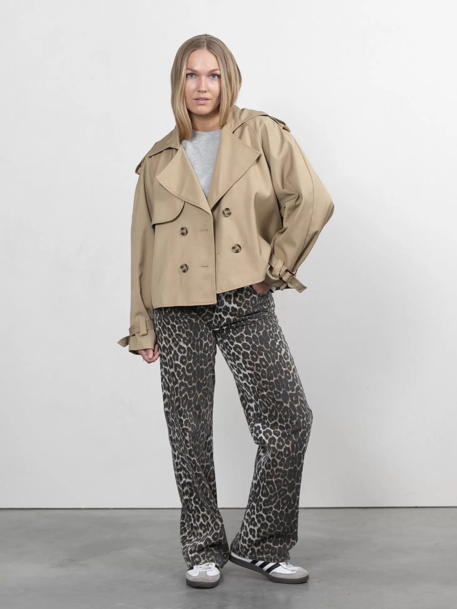 trench_jacket_adriaan_4.webp Les Soeurs Trench Jacket Adriaan Beige Discount