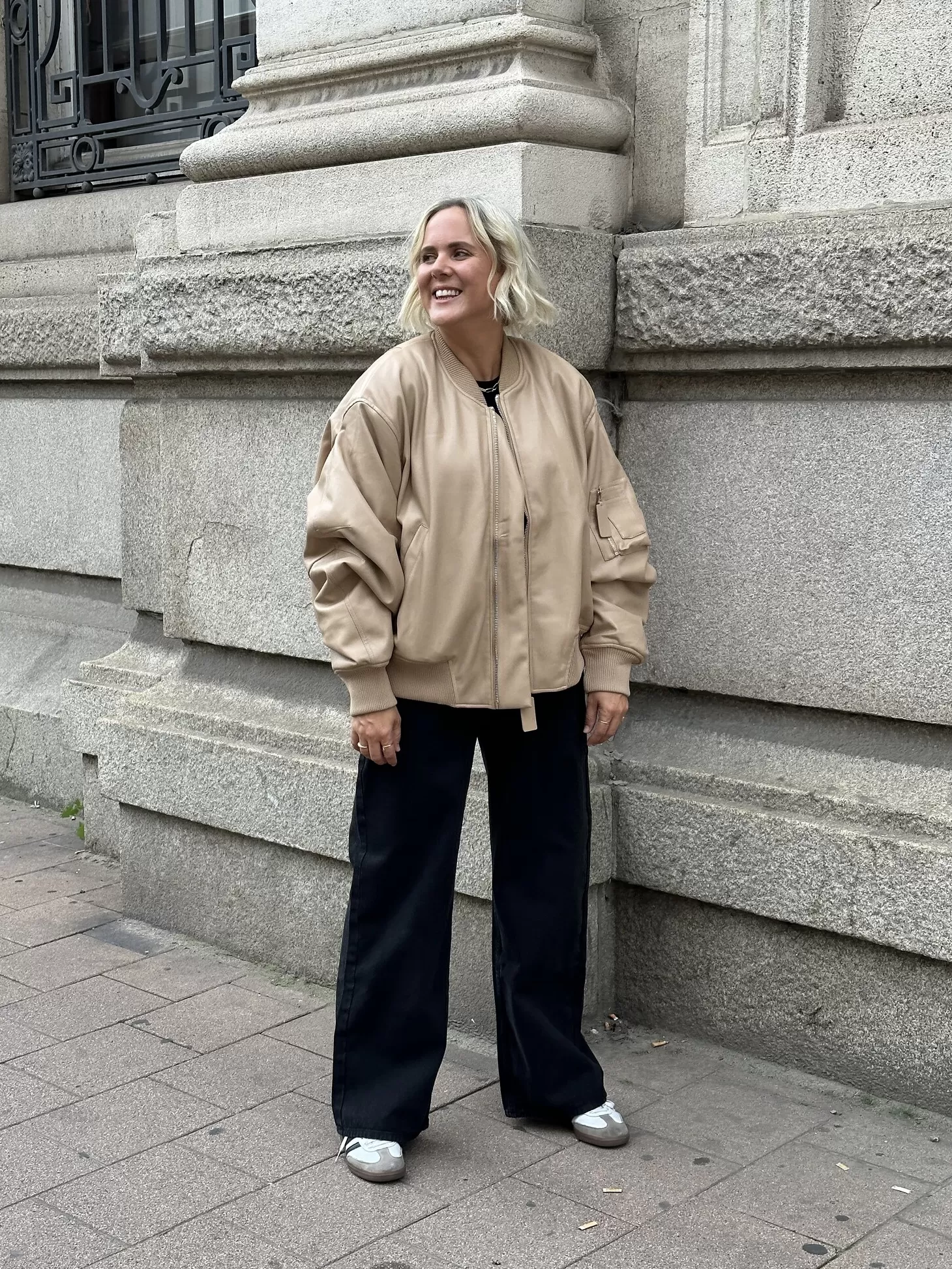 Le Marais Vegan Leren Bomber Noa Beige Fashion