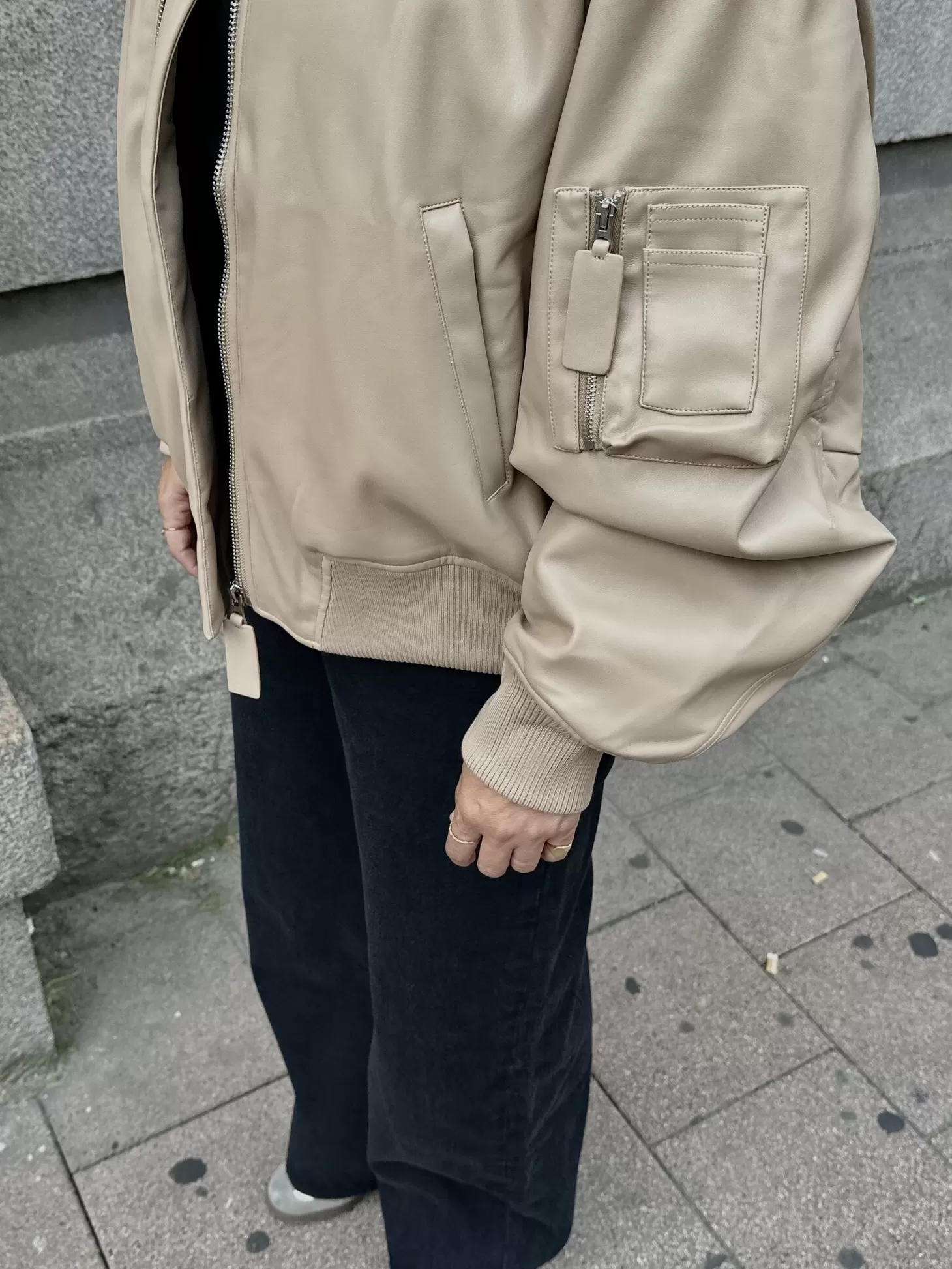 Le Marais Vegan Leren Bomber Noa Beige Fashion