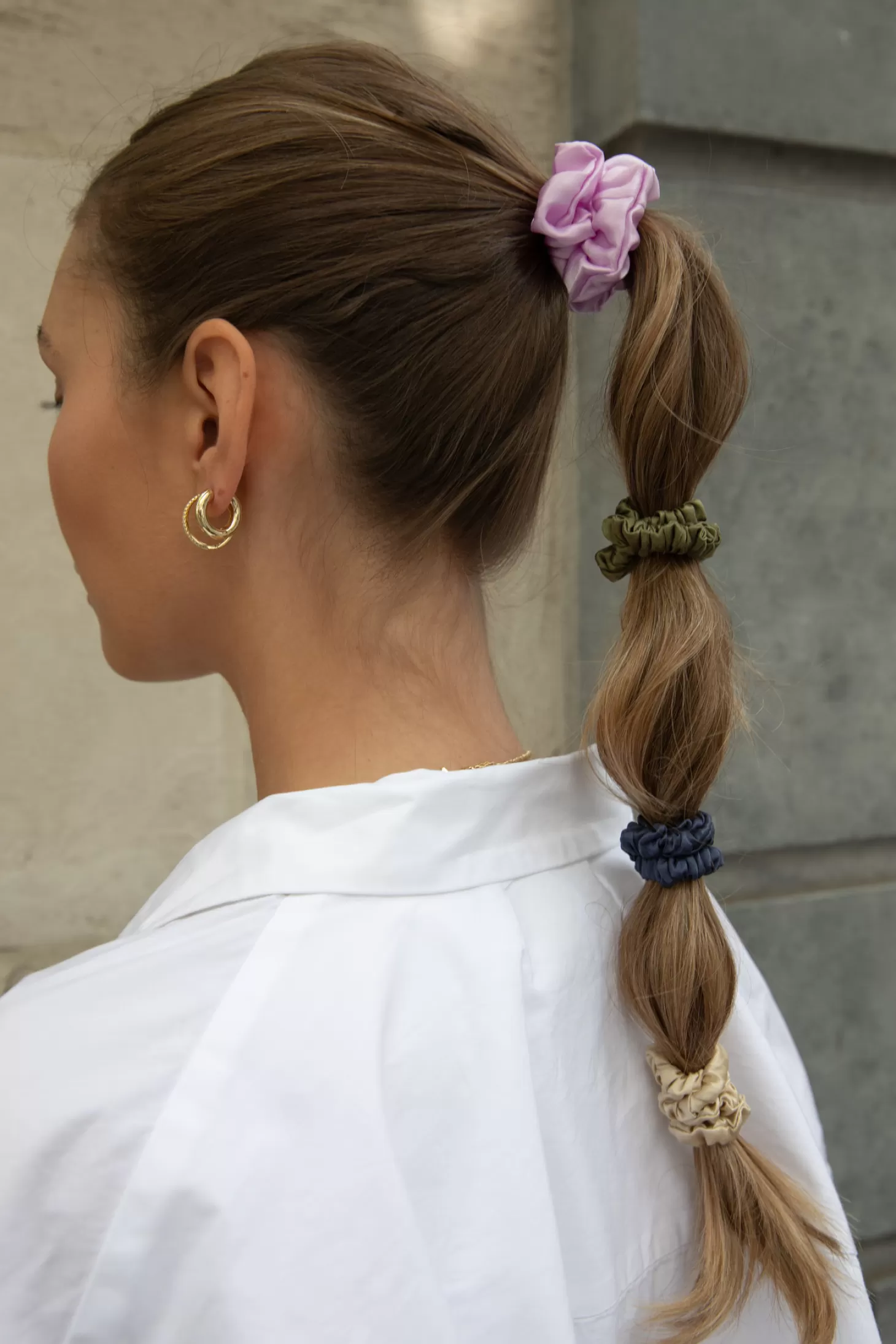 Les Soeurs Zijden Scrunchie Khaki Store