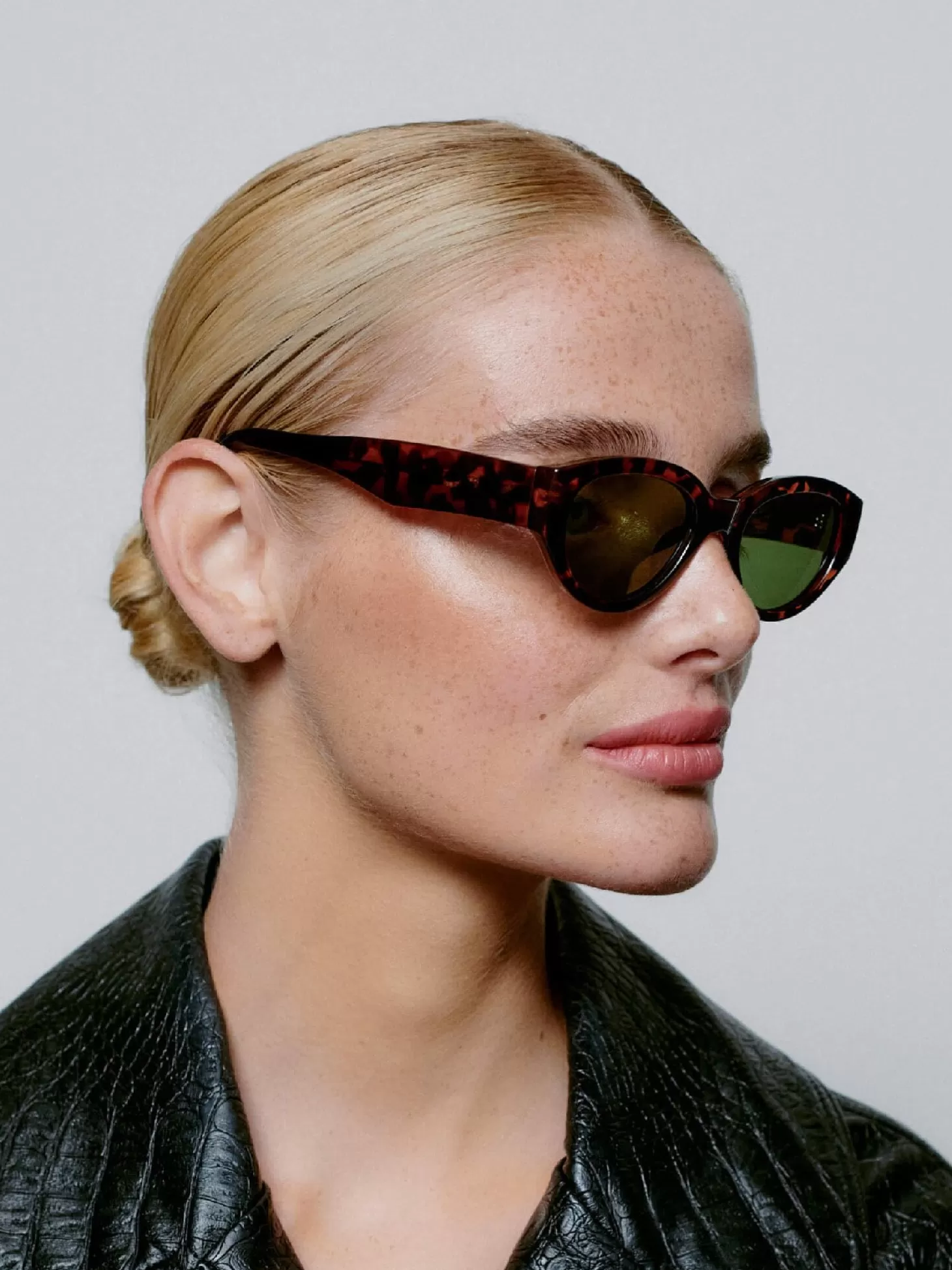 A.Kjaerbede Zonnebril Winnie Demi Tortoise Flash Sale