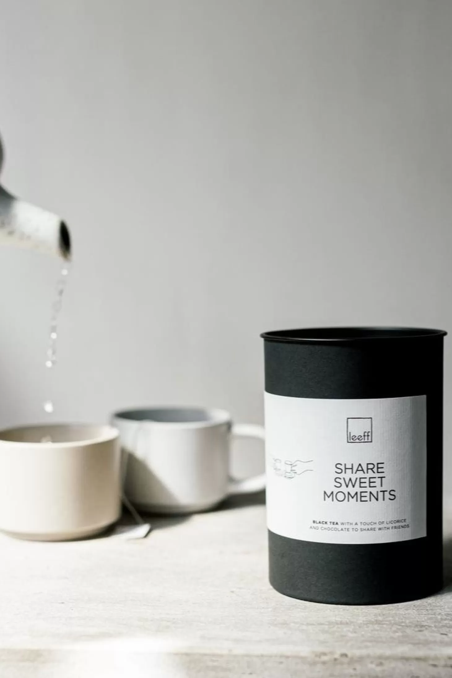 Leeff Zwarte Thee Share Sweet Moments Online